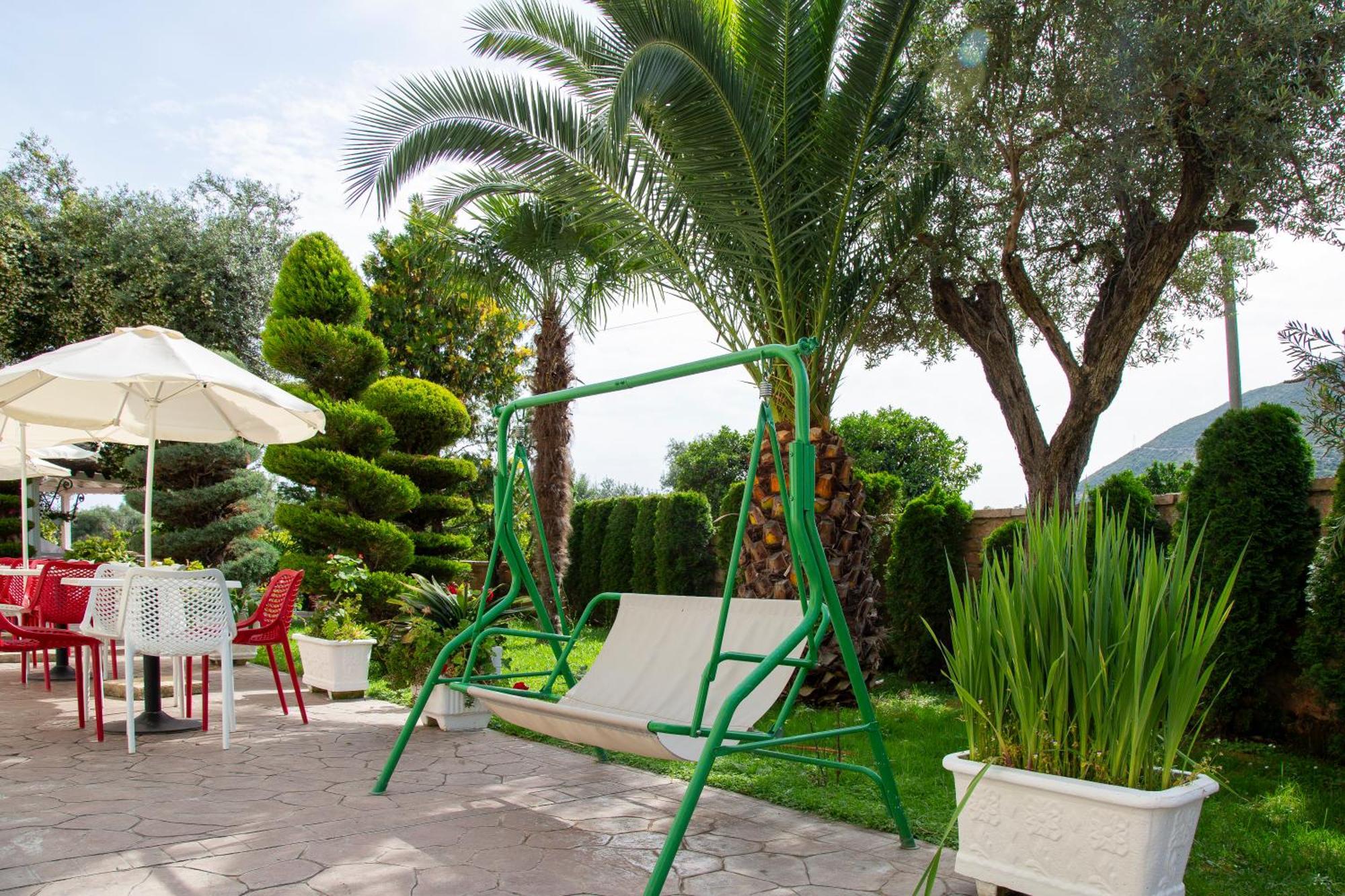 Vila Florika Hotel Borsh Exterior photo