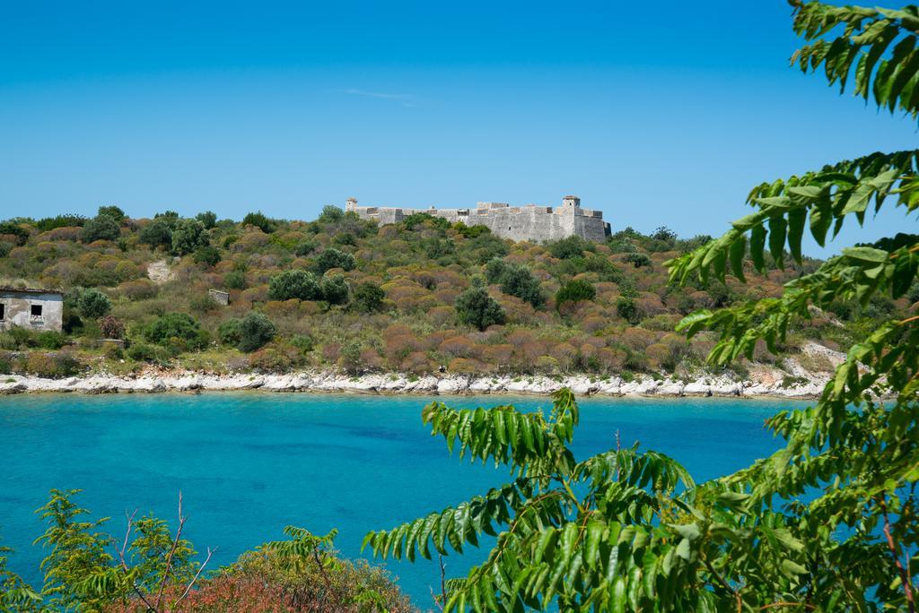 Vila Florika Hotel Borsh Exterior photo