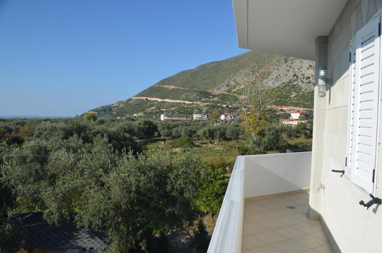 Vila Florika Hotel Borsh Exterior photo